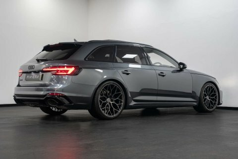Audi RS4 Carbon Black Black #8