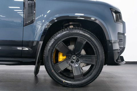 Land Rover Defender 3.0 Defender X-dynamic VK72XXD #4
