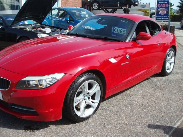 BMW Z4 2.5 23I Convertible WF59UGL Red #4
