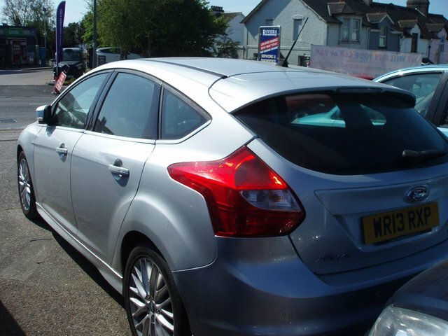 Ford Focus 1.0T Ecoboost Zetec S Silver #2