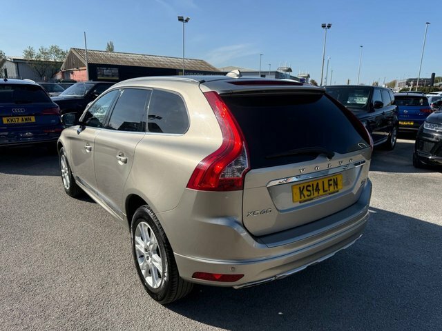 Volvo XC60 D5 Se Lux Nav Gold #5