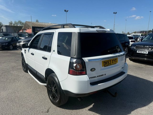 Land Rover Freelander 2 Td4 Black And White DK63XYO White #5