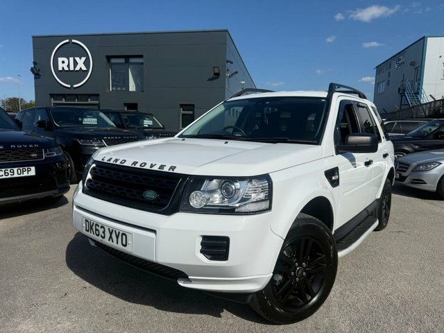 Land Rover Freelander 2 Td4 Black And White White