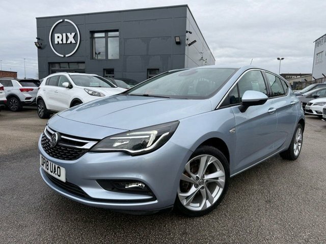 Vauxhall Astra Turbo Sri Hatchback DP18UAO Silver #2
