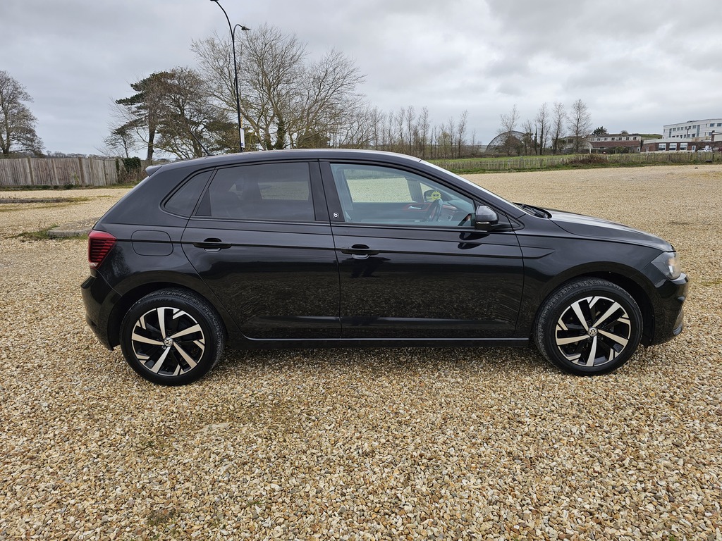 Volkswagen Polo Beats Tsi HW70LUE Black #4
