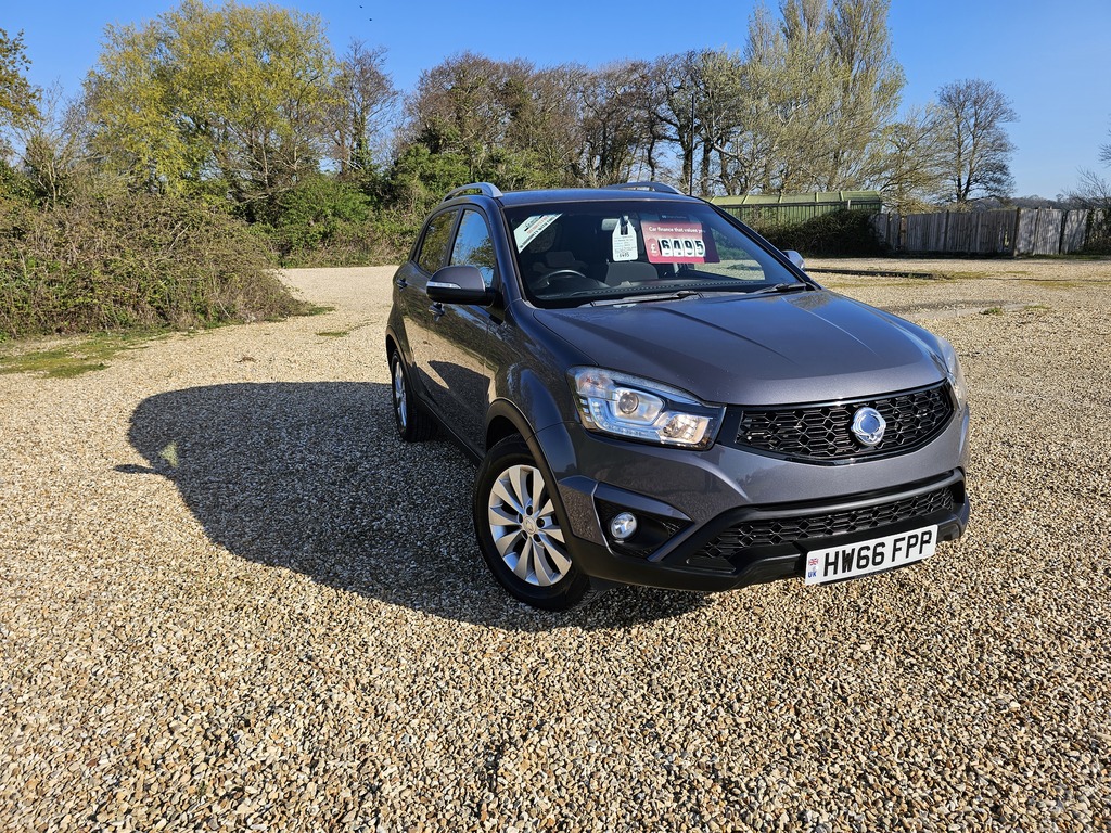 SsangYong Korando Ex 4X4 Grey #3