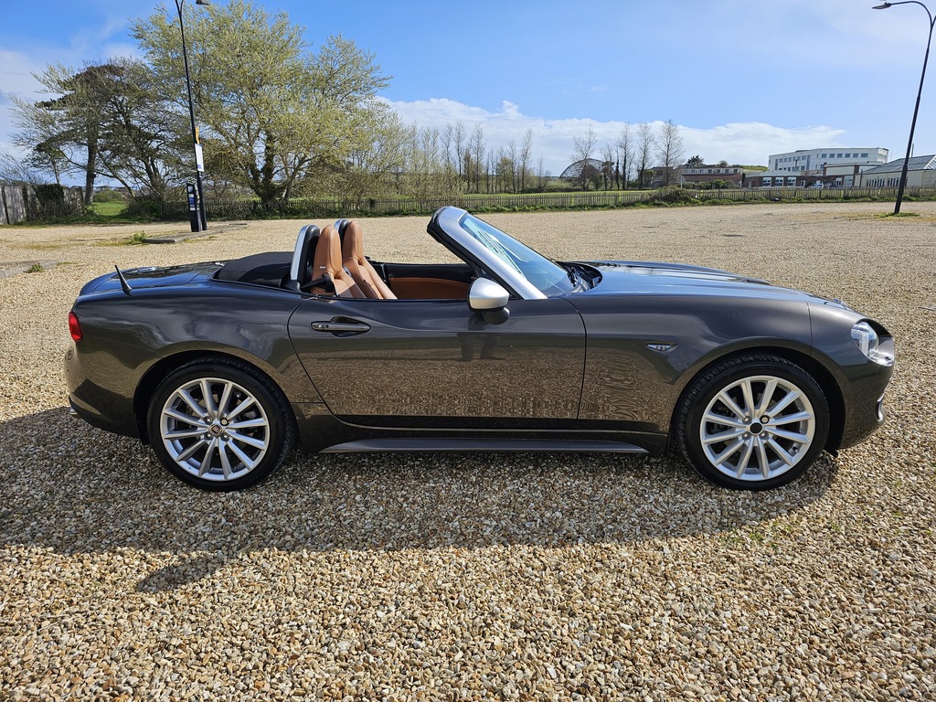 Fiat 124 Spider Classica 1.4 Multiair White #5