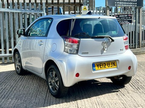 Toyota IQ Vvt-i Iq2 Silver #6