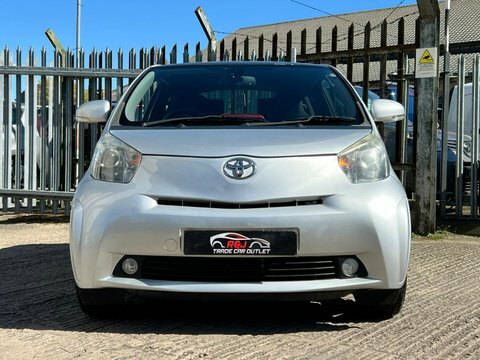 Toyota IQ Vvt-i Iq2 Silver #4