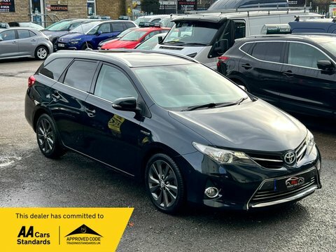 Toyota Auris Vvt-i Excel Grey