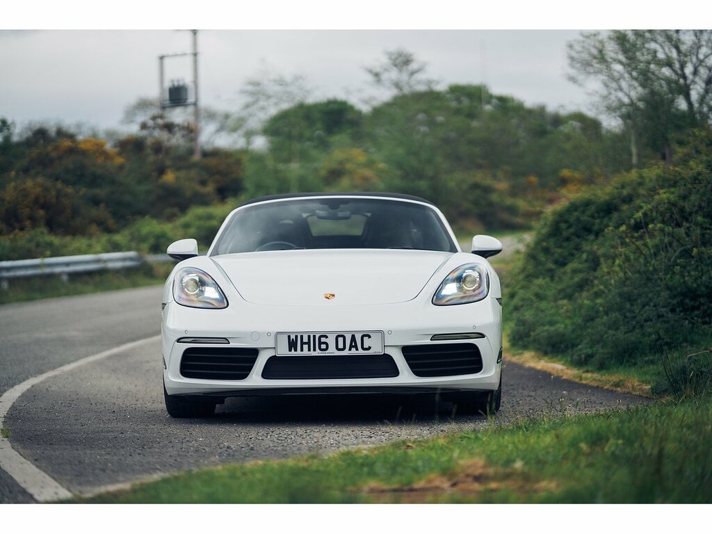 Porsche 718 Boxster T WH16OAC White #3