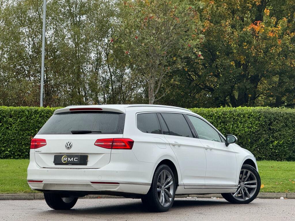 Volkswagen Passat 2.0 Tdi Gt Dsg Euro 6 Ss White #3