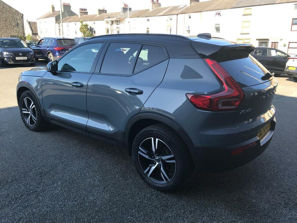 Volvo XC40 2.0 B4 Mhev R-design Euro 6 Ss OE70GXY Grey #4