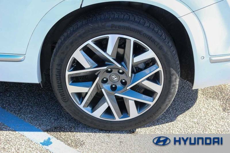 Hyundai Santa Fe 2.2 Crdi Ultimate 4Wd - 2023 23 White #4