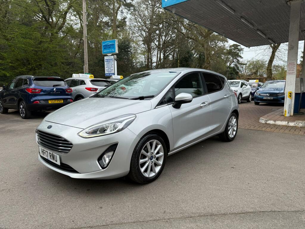 Ford Fiesta 1.0T Ecoboost Titanium Euro 6 S S HF17RWU Silver #3