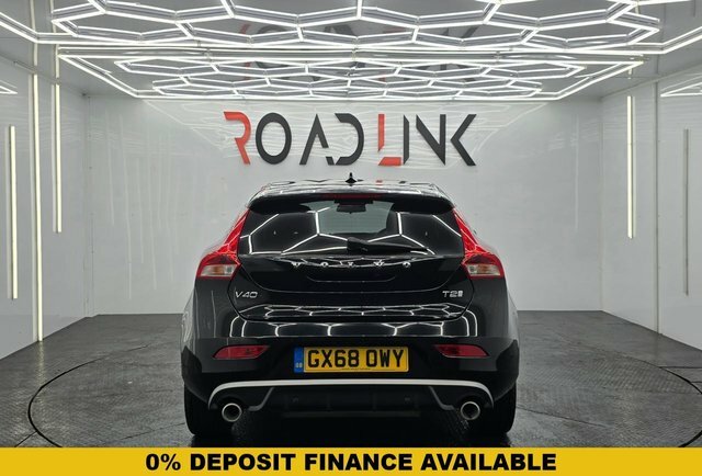Volvo V40 1.5 T2 Gpf R-design Nav Plus Hatchback Black #6