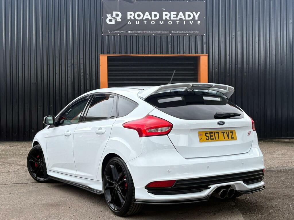 Ford Focus Hatchback 2.0T Ecoboost St-3 Euro 6 Ss 201 SE17TVZ White #6