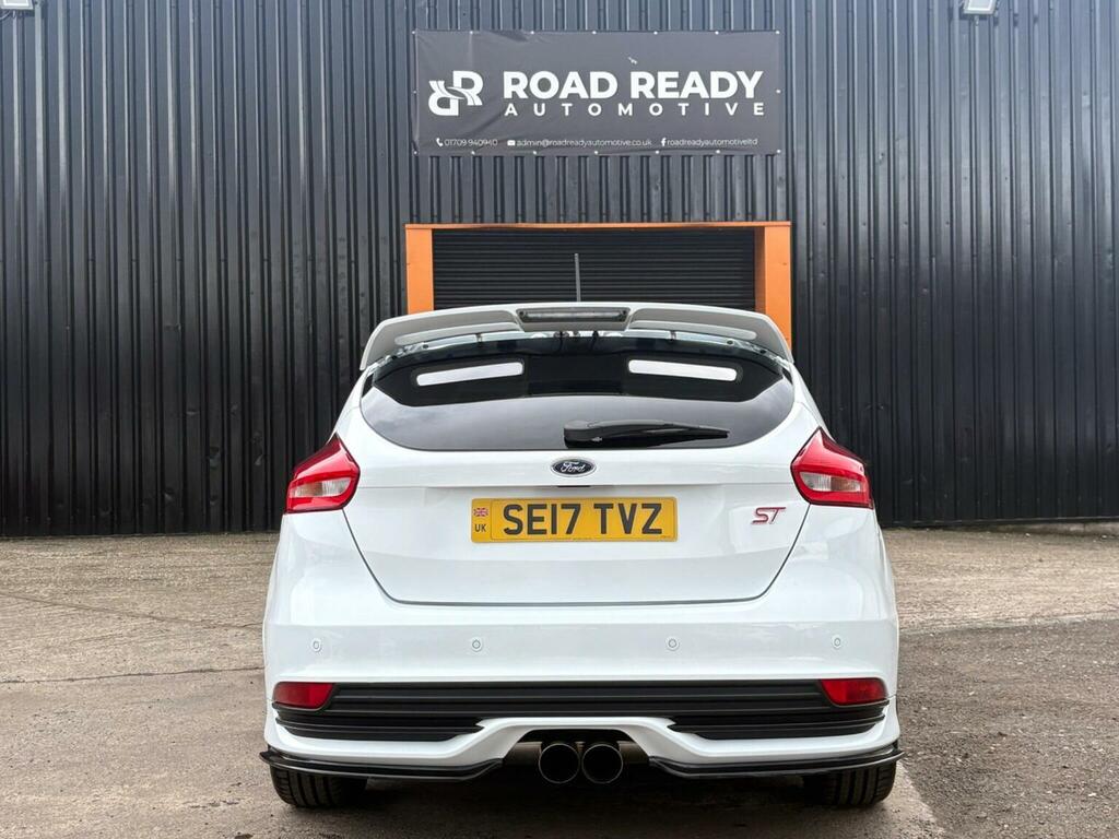 Ford Focus Hatchback 2.0T Ecoboost St-3 Euro 6 Ss 201 SE17TVZ White #5
