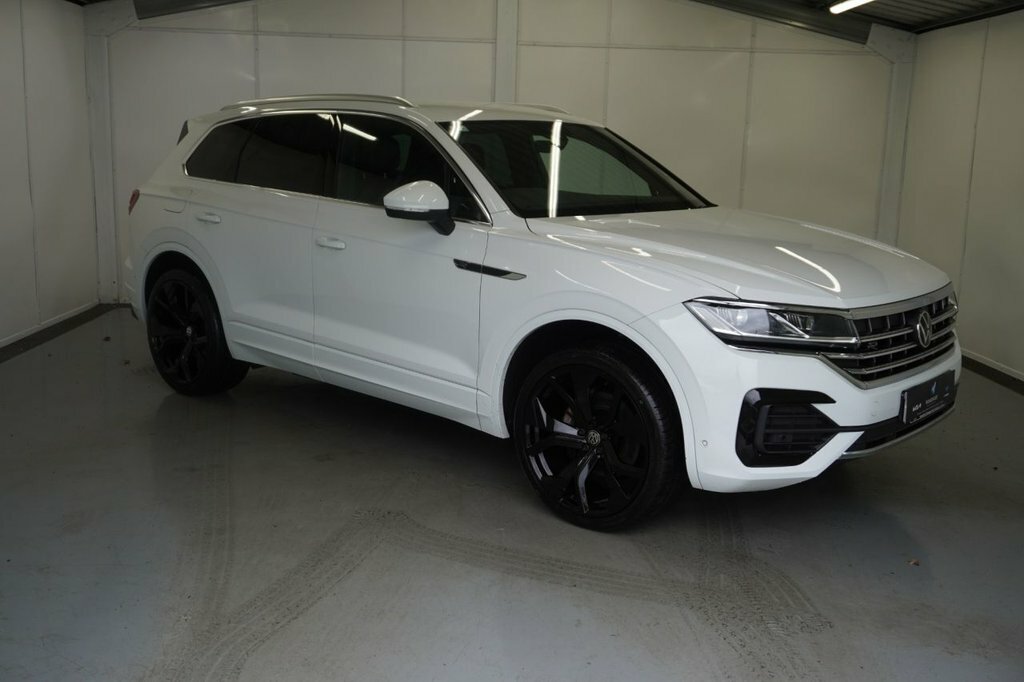 Volkswagen Touareg 3L R-line VE72WOB White #2