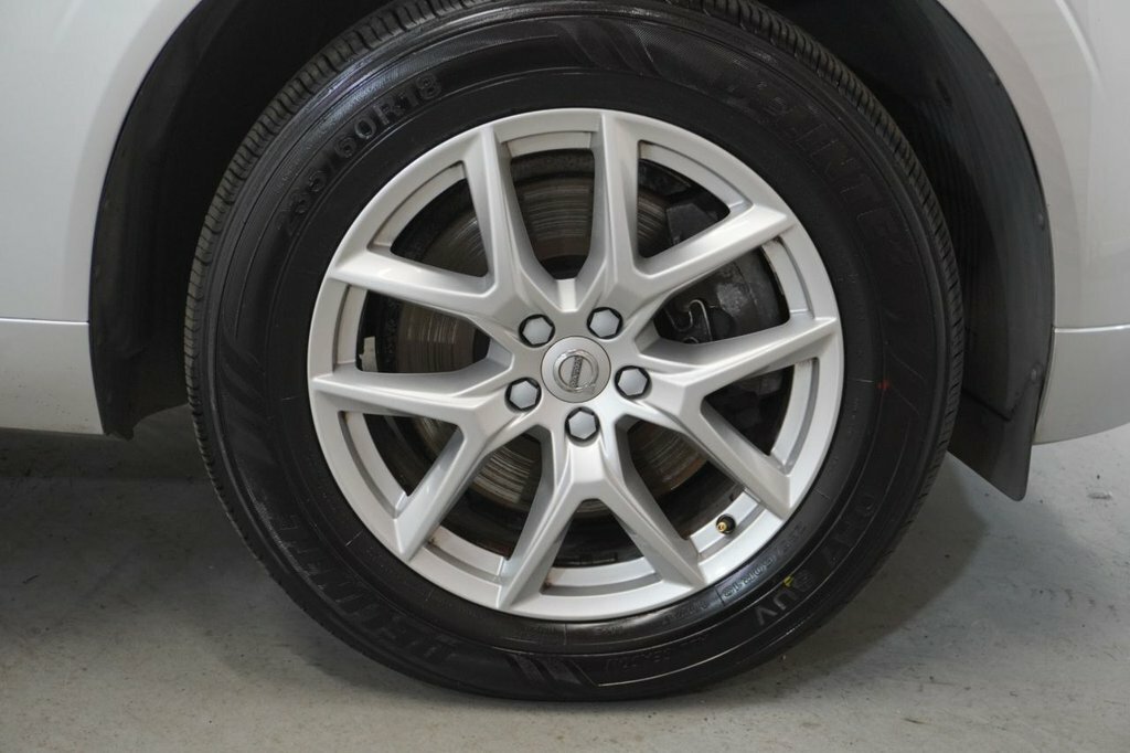 Volvo XC60 2L Momentum Silver #3