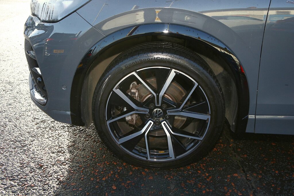 Volkswagen Tiguan 2024 Volkswagen Tiguan 2.0 R-line Tdi Dsg TXZ7390 Grey #5