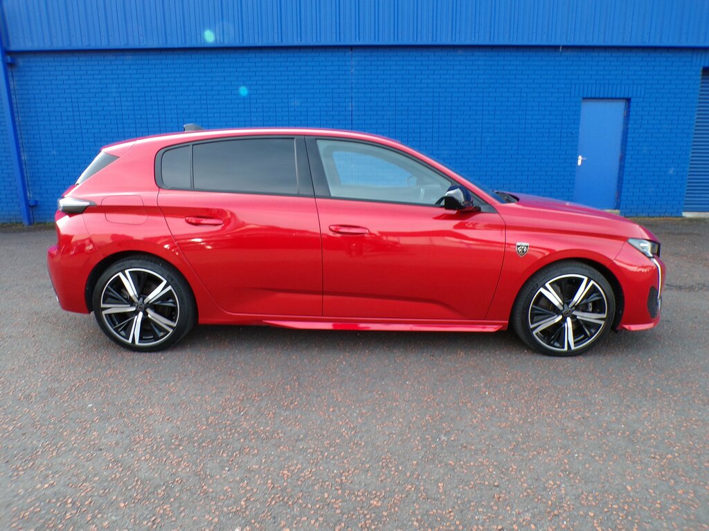 Peugeot 308 2022 Peugeot 308 1.6 Ss Gt Premium Hybrid Red #2