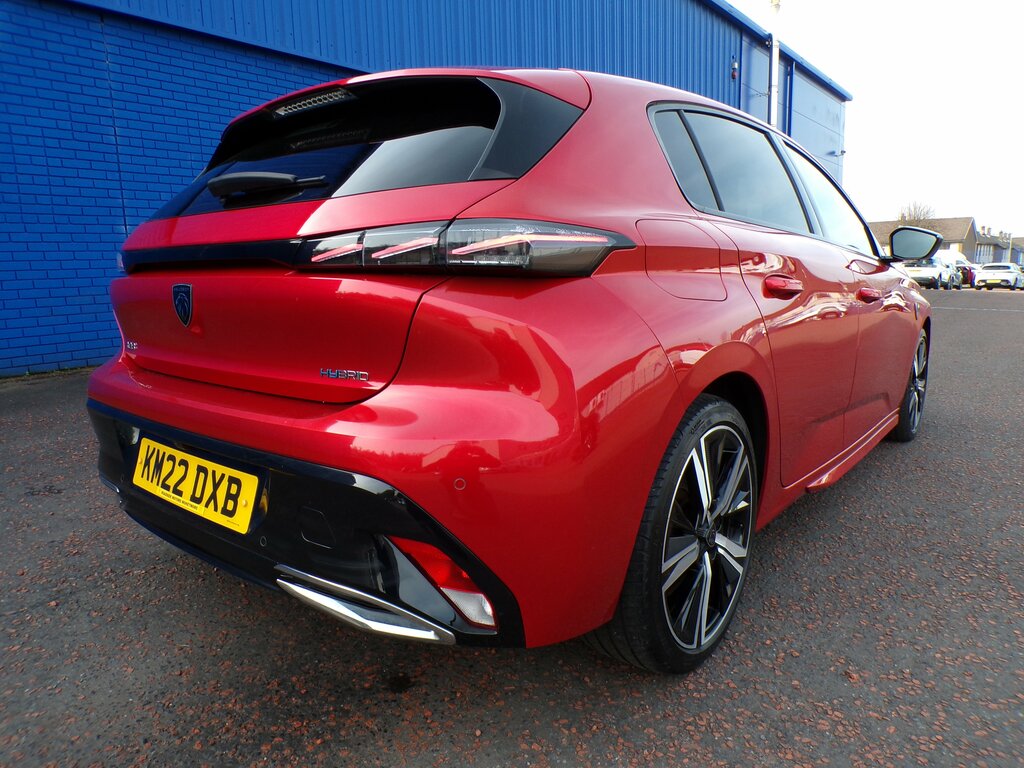Peugeot 308 2022 Peugeot 308 1.6 Ss Gt Premium Hybrid Red #3