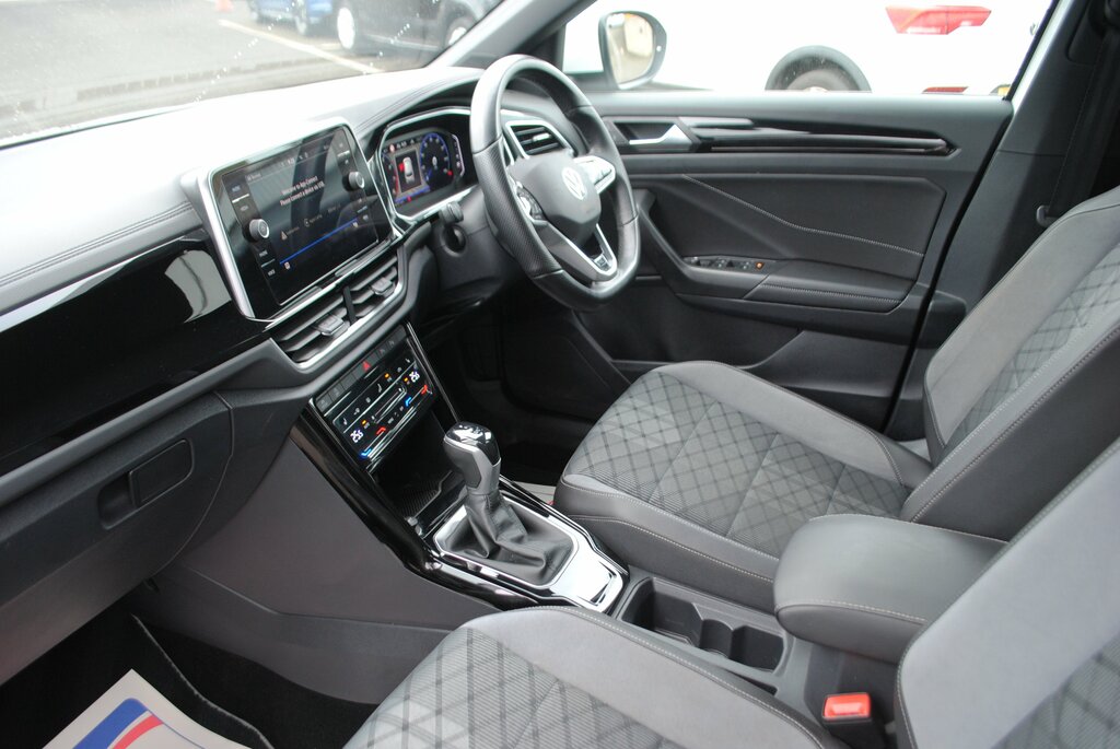 Volkswagen T-Roc 2022 Volkswagen T-roc 1.5 R-line Tsi Dsg NJ72HTF White #4