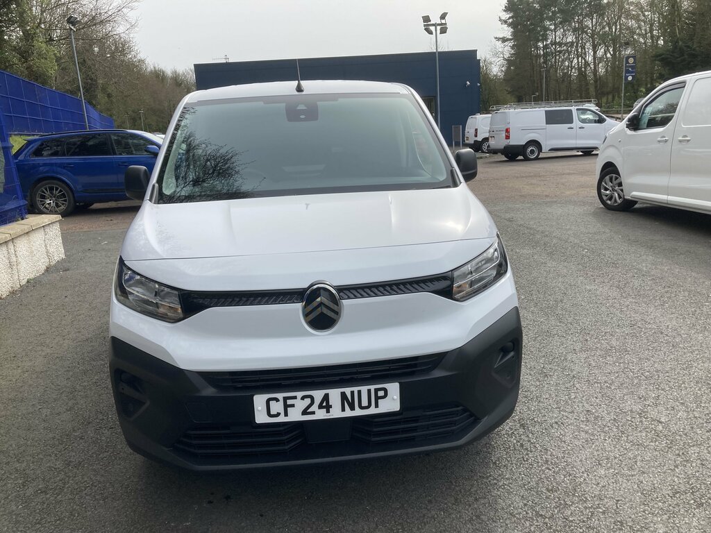 Citroen Berlingo Ex.vat 2024 Citroen Berlingo 1.5 Bhdi M Enterprise CF24NUP White #3