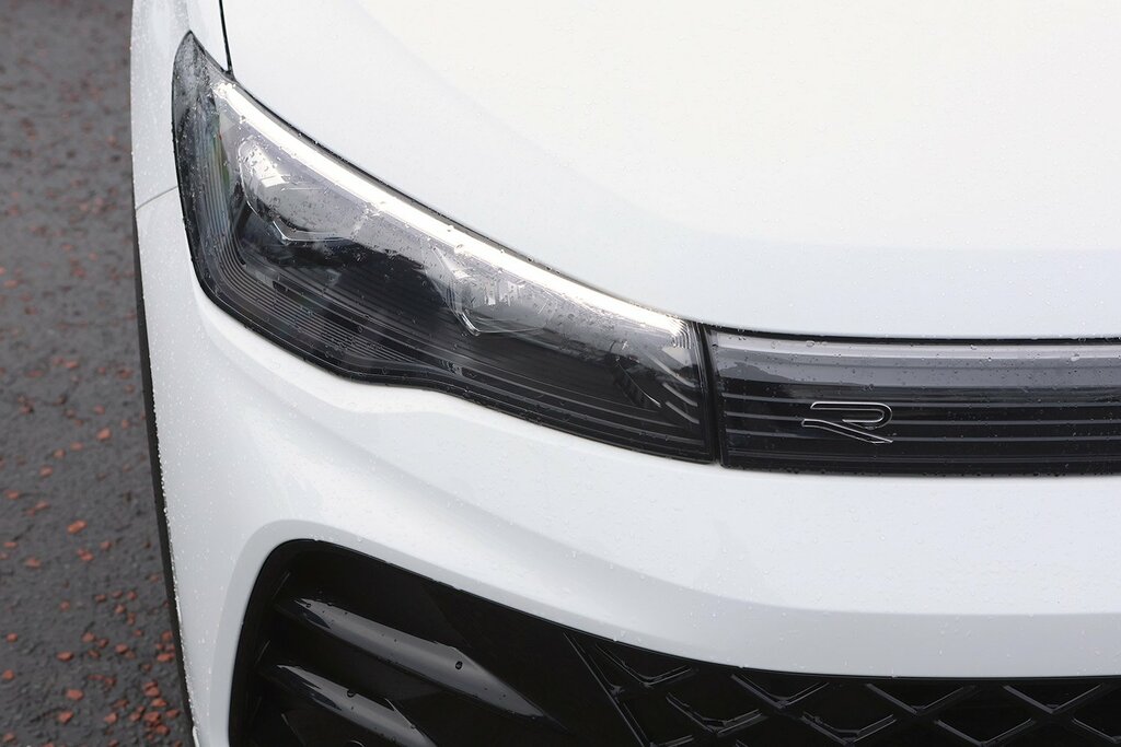 Volkswagen Tiguan 2024 Volkswagen Tiguan 2.0 R-line Tdi Dsg UXZ2970 White #5