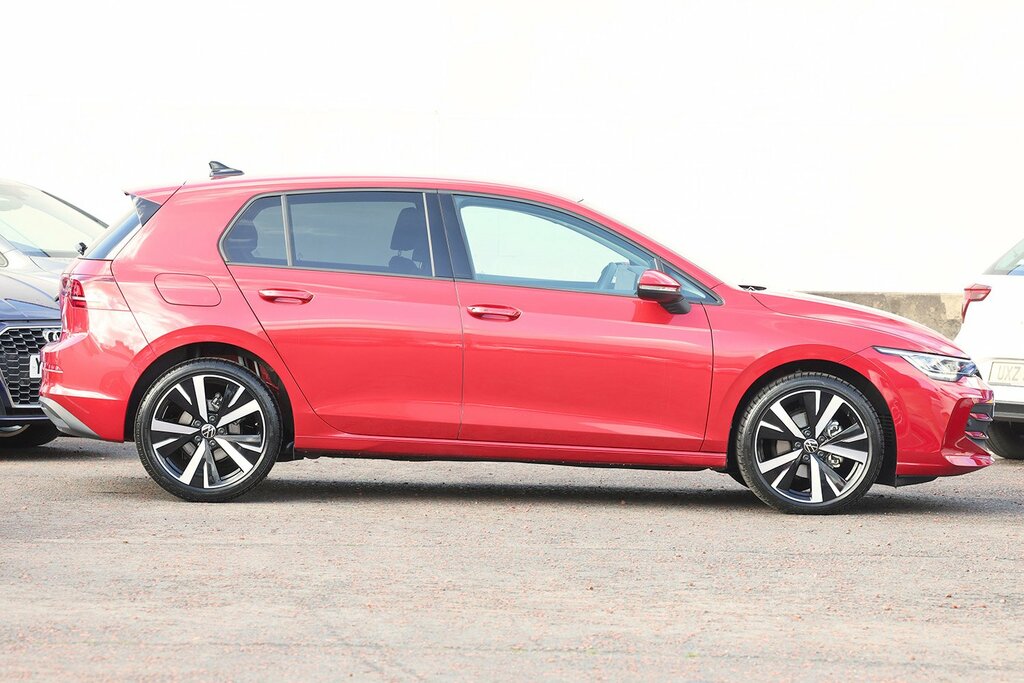 Volkswagen Golf 2025 Volkswagen Golf 1.5 Match Tsi PF75MVL Red #2