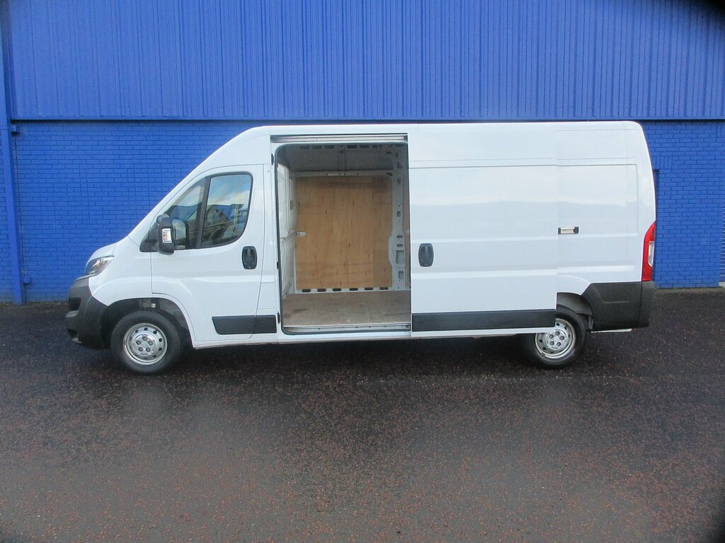 Citroen Relay Ex.vat 2024 Citroen Relay 2.2 35 L3h2 Enterprise E White #6