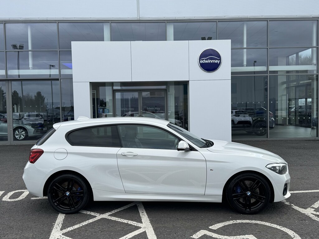 BMW 1 Series 2018 Bmw 1 Series 118D M Sport Shadow Edition White #2
