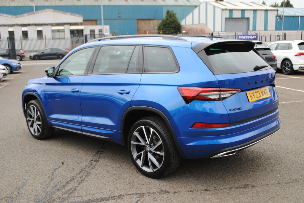 Skoda Kodiaq 2023 Skoda Kodiaq 2.0 Sportline Tdi Dsg 4X4 KY23WWB Blue #6