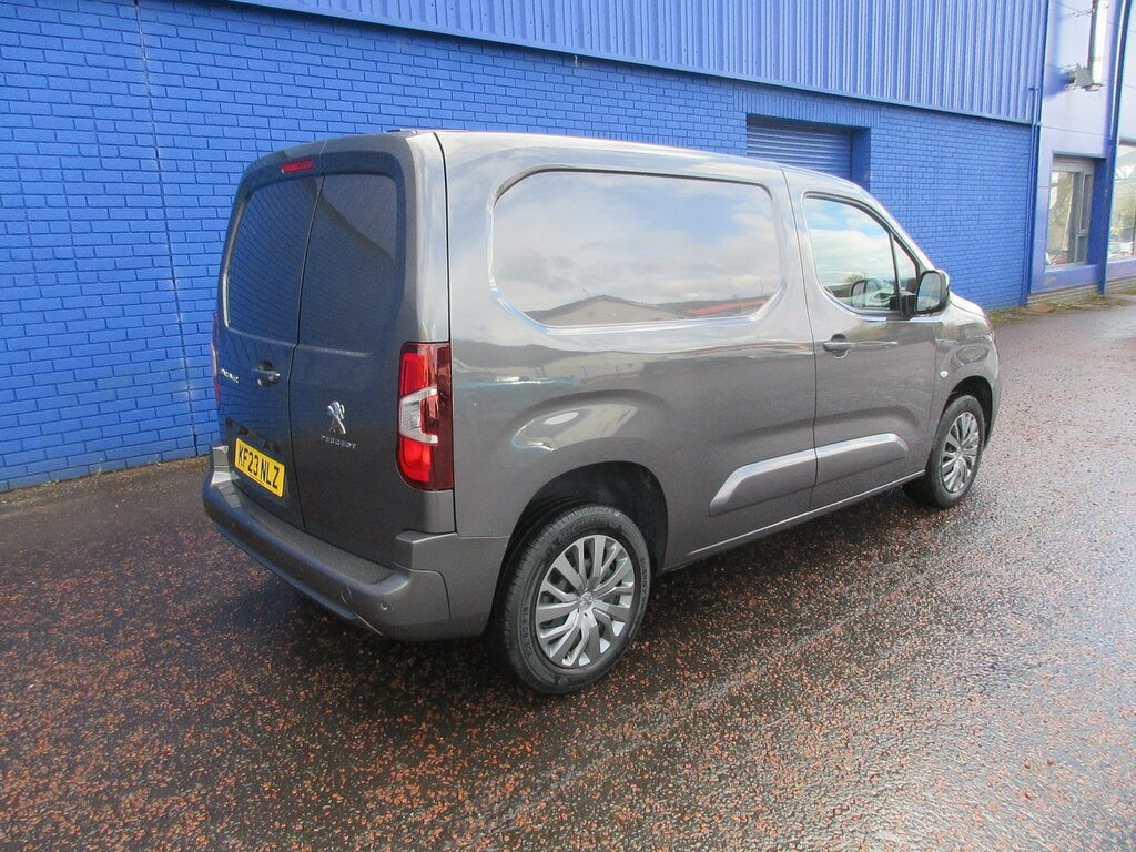 Peugeot Partner Ex.vat 2023 Peugeot Partner 1.5 Bluehdi Asphalt Pr KF23NLZ Grey #3