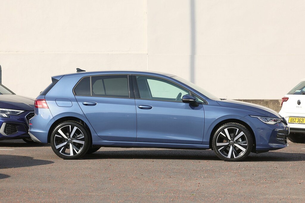 Volkswagen Golf 2025 Volkswagen Golf 1.5 Match Tsi PF75MWL Blue #2