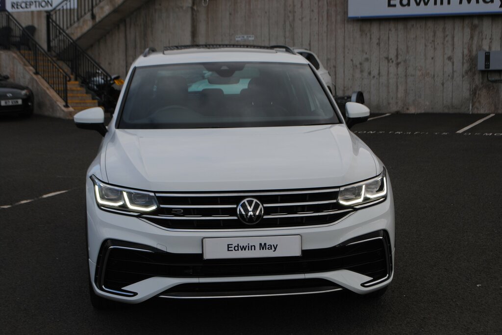 Volkswagen Tiguan 2023 Volkswagen Tiguan 2.0 R-line Tdi Dsg Pano Sun KT72NYA White #2