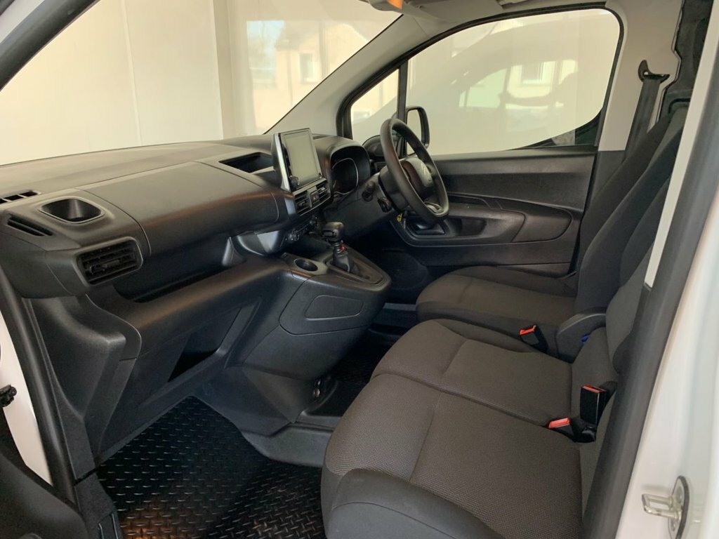Citroen Berlingo 1.5L Enterprise Edition M LB23KYK White #6