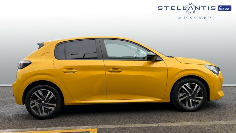 Peugeot 208 1.2 Puretech Active Premium Hatchback GK23SXN  #2