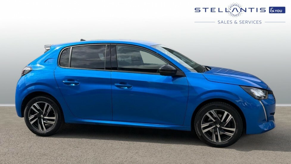 Peugeot 208 1.2 Puretech Allure Premium Hatchback GF72BVD  #2