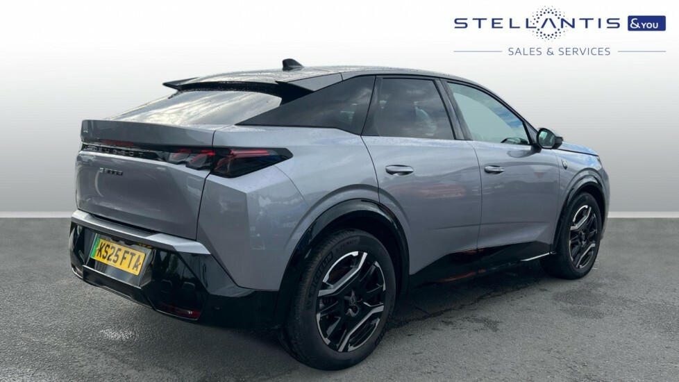 Peugeot 3008 73Kwh Gt Suv 210 Ps KS25FTA  #3