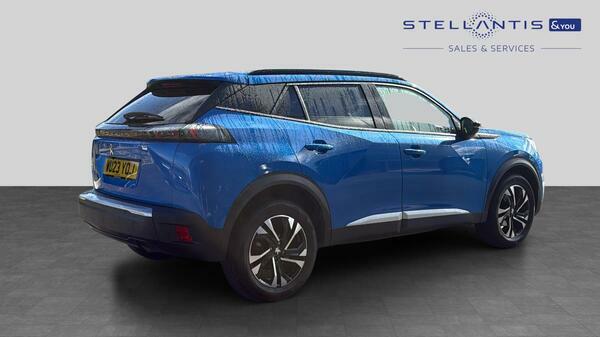 Peugeot 2008 1.2 Puretech Allure Premium Suv Manua WU23YOJ #3