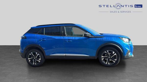 Peugeot 2008 1.2 Puretech Allure Premium Suv Manua WU23YOJ #2