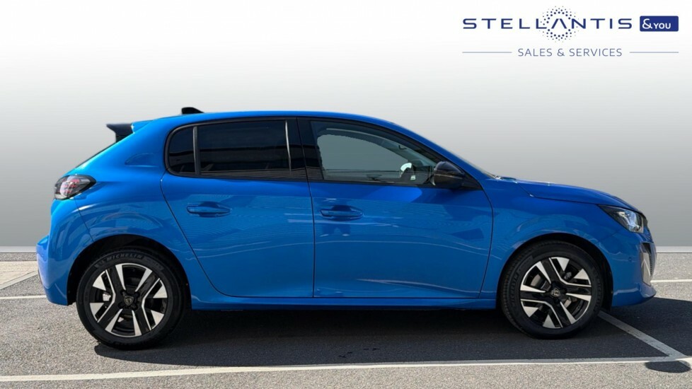 Peugeot 208 1.2 Hybrid Allure Hatchback Hybrid E-ds GJ75PSZ  #2
