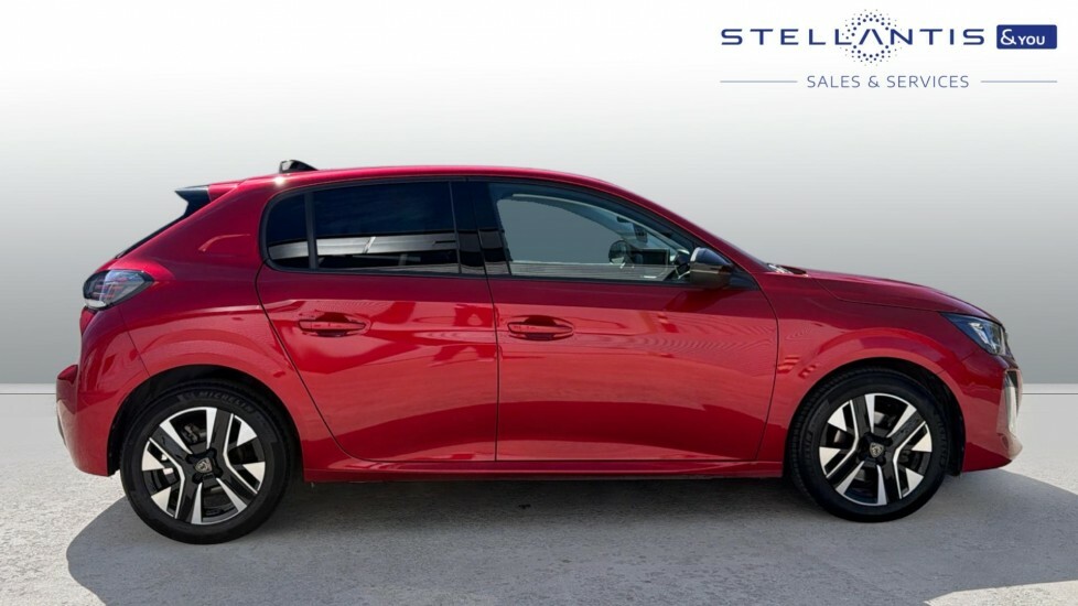 Peugeot 208 1.2 Puretech Allure Hatchback Eu GD74ULK  #2