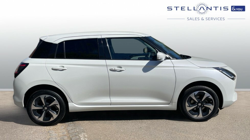 Suzuki Swift 1.2 Mhev Ultra Hatchback Hybrid LK74ZFB #2