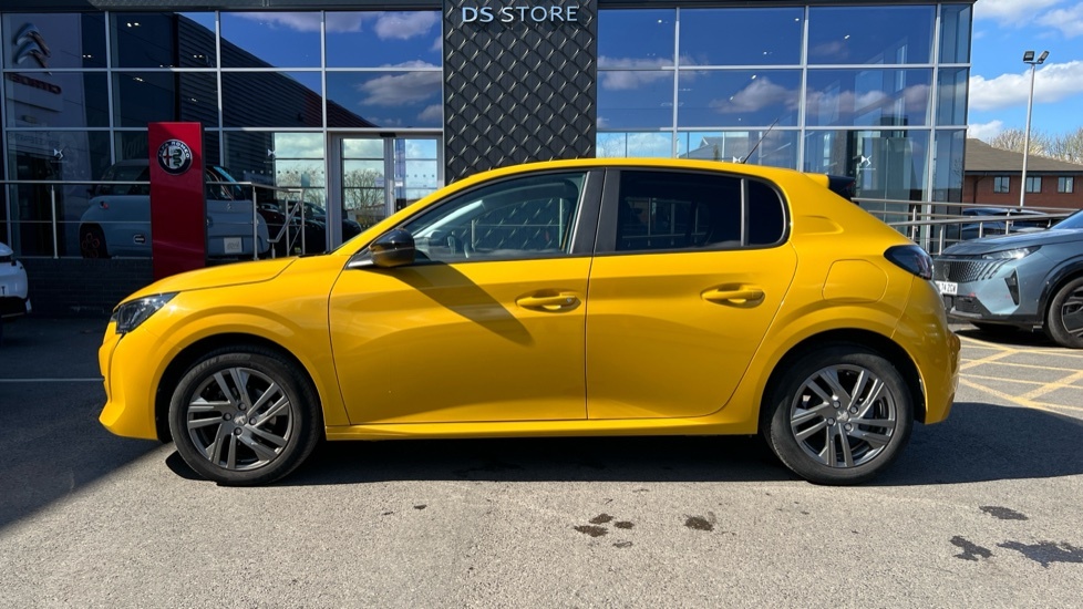 Peugeot 208 1.2 Puretech Active Premium Hatchback ML72VVN  #6