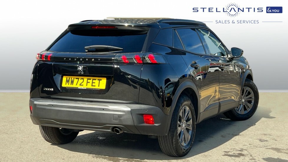 Peugeot 2008 1.2 Puretech Active Premium Suv Manua MW72FET #3