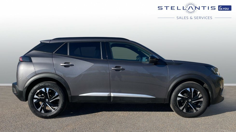 Peugeot 2008 1.2 Puretech Allure Premium Suv Manua EO23GHN #2