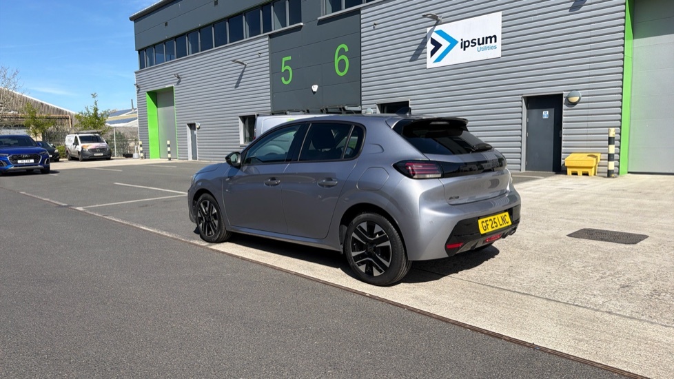 Peugeot 208 1.2 Puretech Allure Hatchback Eu GF25LNC  #5